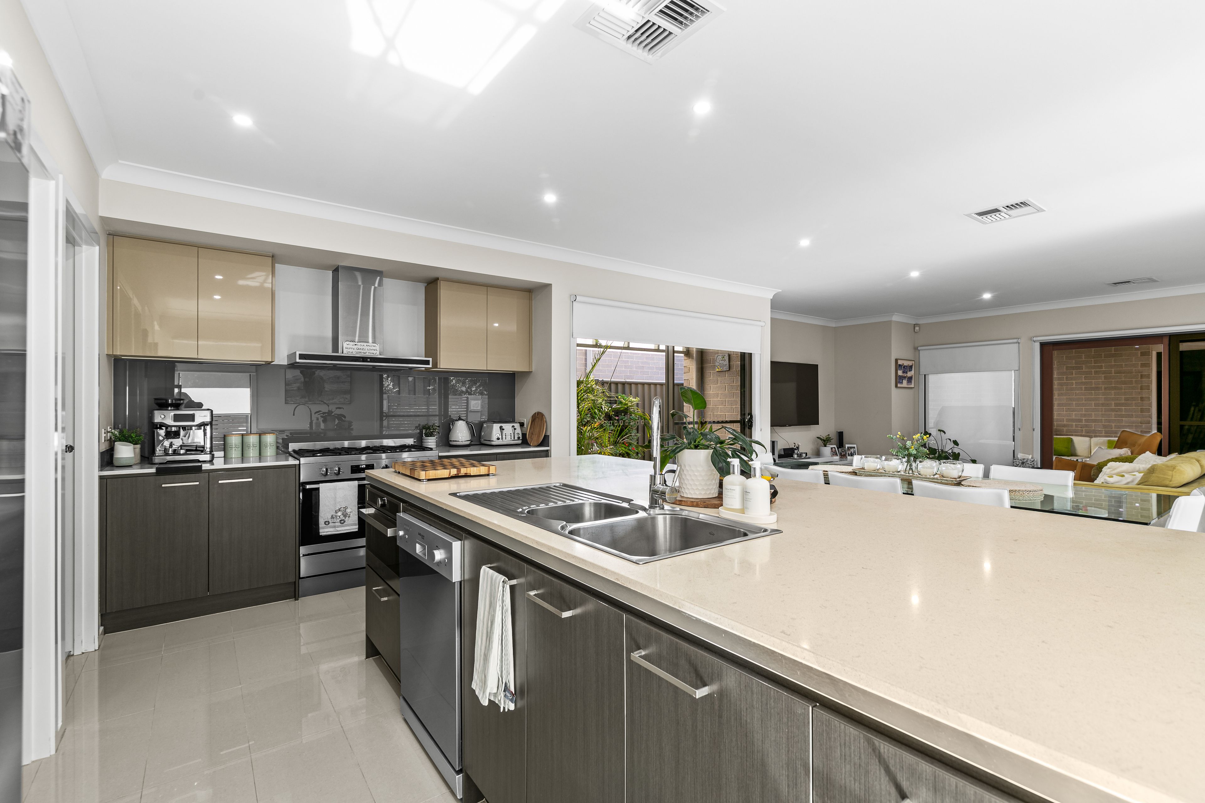 3 LAKESIDE PDE, JORDAN SPRINGS NSW 2747, 0 غرف, 0 حمامات, House