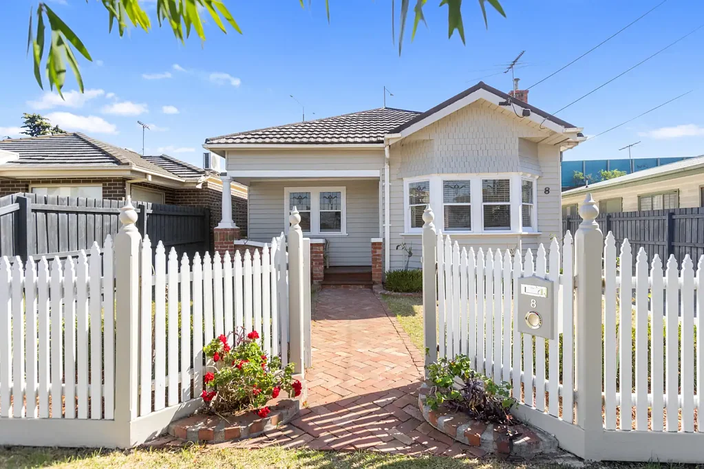 8 Linden Street, Altona Meadows, VIC 3028