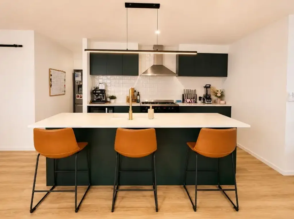 Palmview 4ਬੈੱਡਰੂਮ Contemporary Family Living with Designer Style