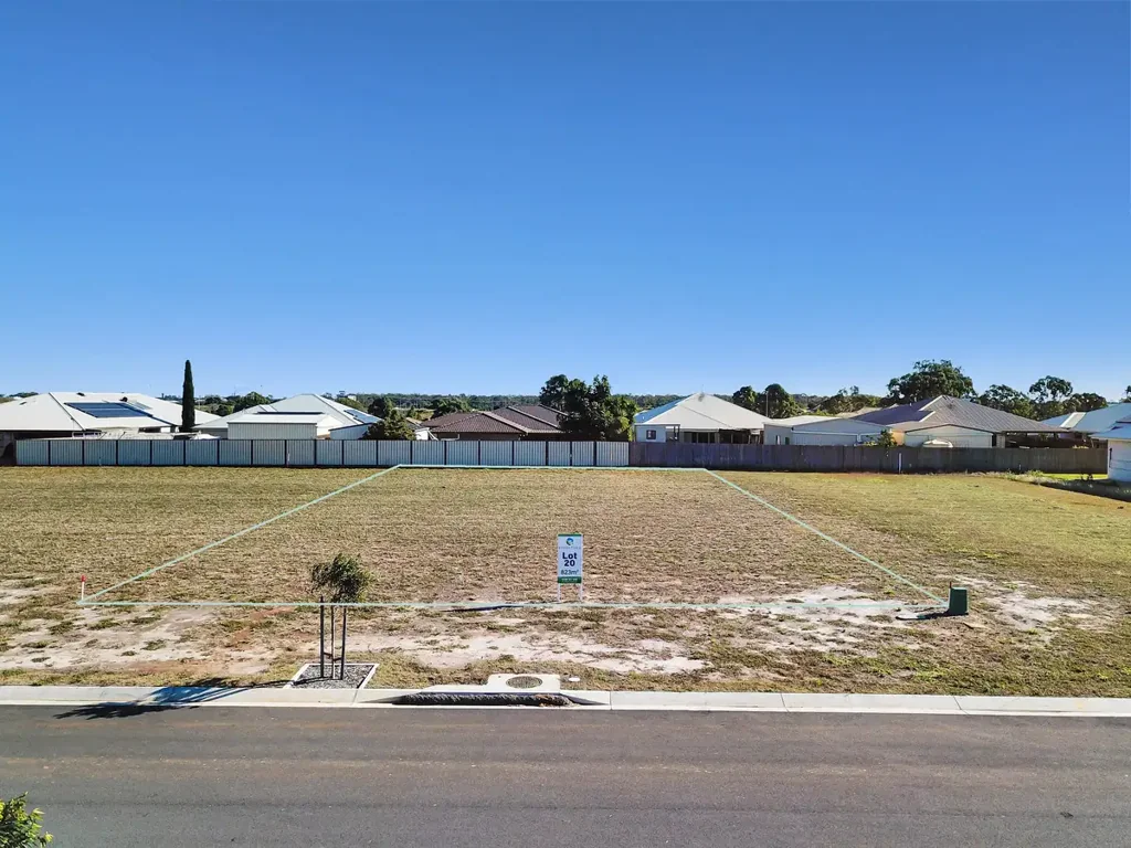 28 Lugano Street, Ashfield, QLD 4670