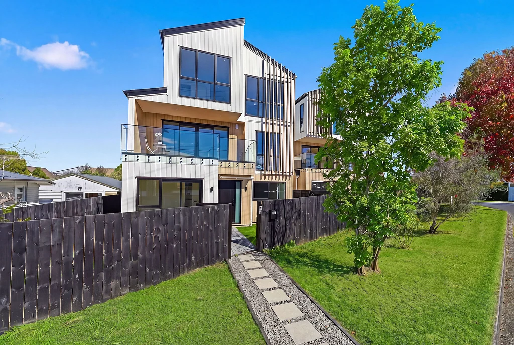 Milford 4房  Modern Standalone Living in the Heart of Milford
