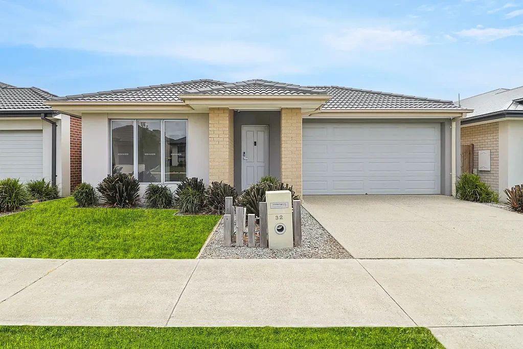 32 Dobell Street, Mount Duneed, VIC 3217