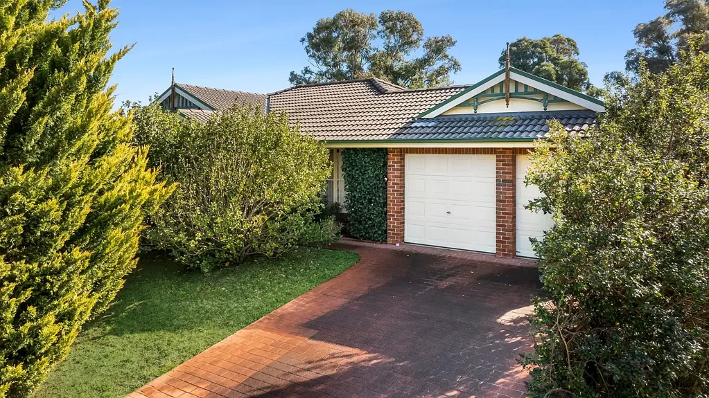 Goulburn 5房  Private & Spacious Five Bedroom Family Home