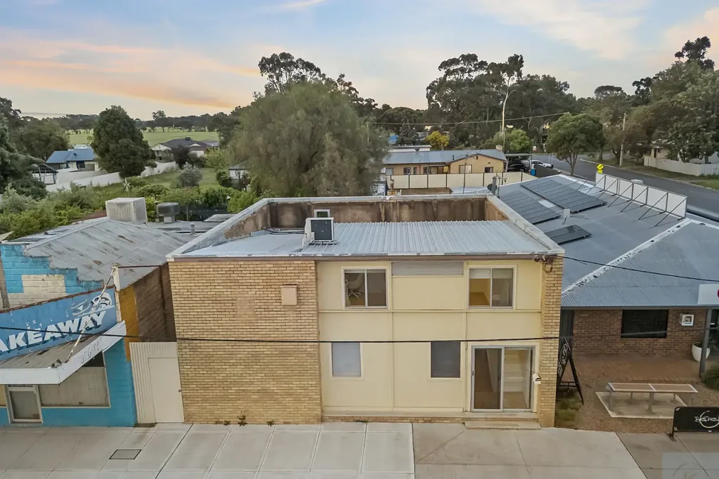 Strathmerton 5Kwarto UNIQUE LIVING, ENDLESS POSSIBILITIES & A VAULT FULL OF HISTORY