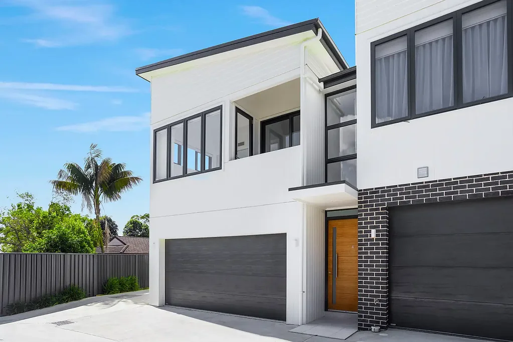 4/25 Chipilly Avenue, Engadine, NSW 2233