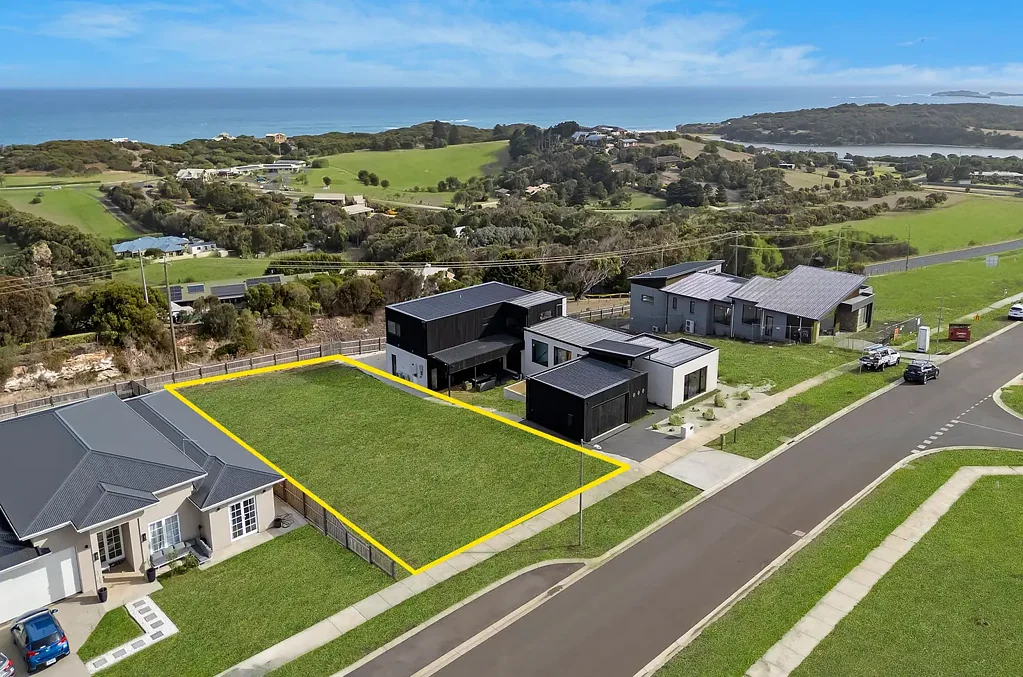 25 Von Guerard Boulevard, Warrnambool, VIC 3280