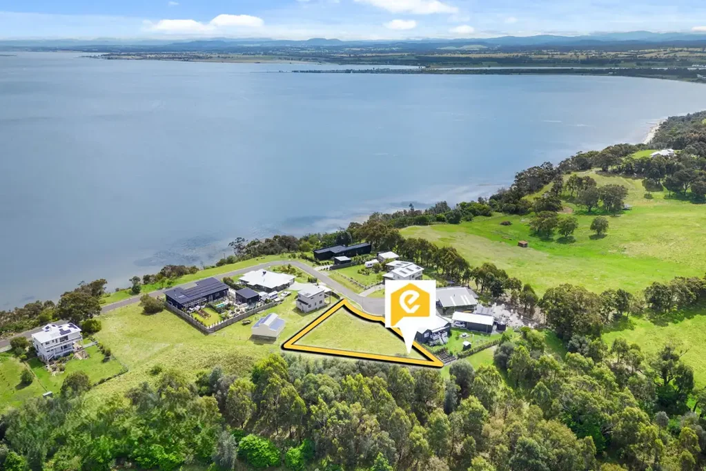 Metung  Build Your Next Chapter Here!