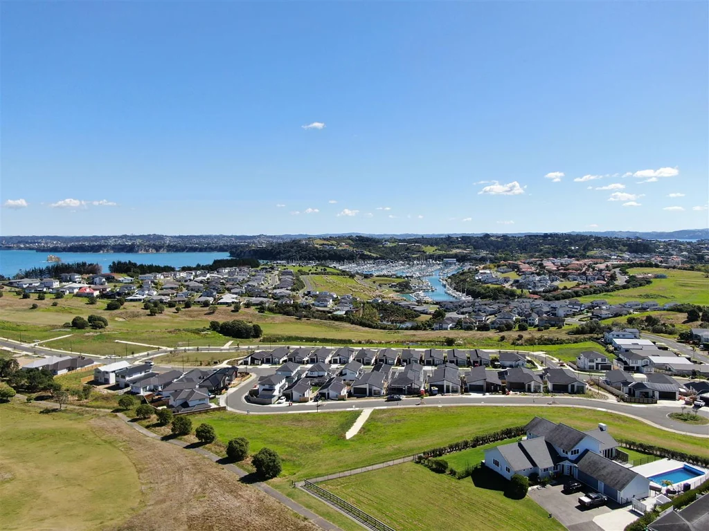 Gulf Harbour  New Release Parkview