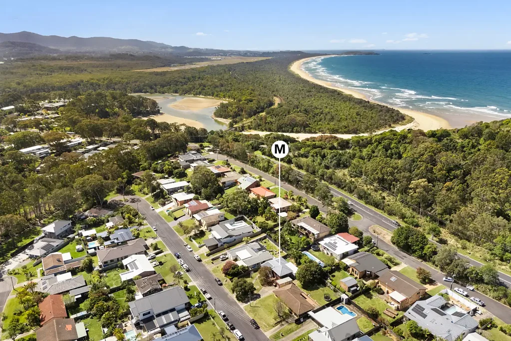 32 Twenty Fifth Avenue, Sawtell, NSW 2452