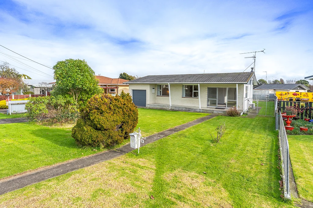 Otaki 2 Bedroom FRESH EAST TO WEST
