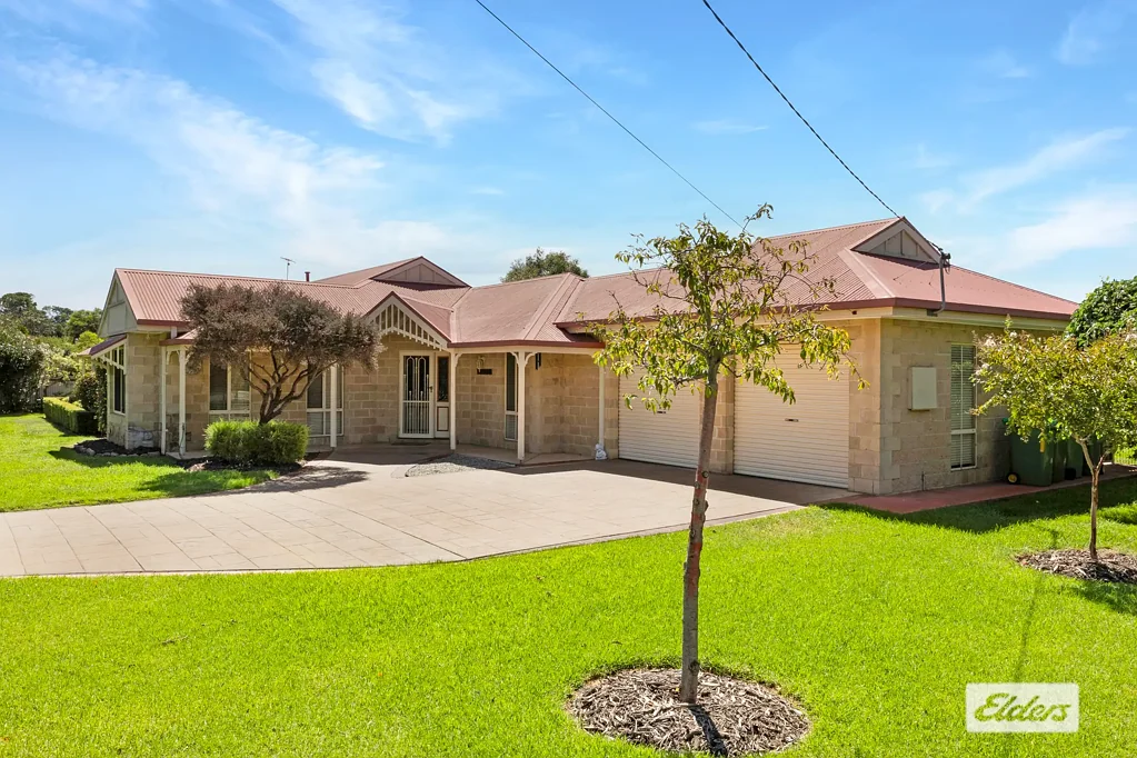 57 Victoria Street, Howlong, NSW 2643