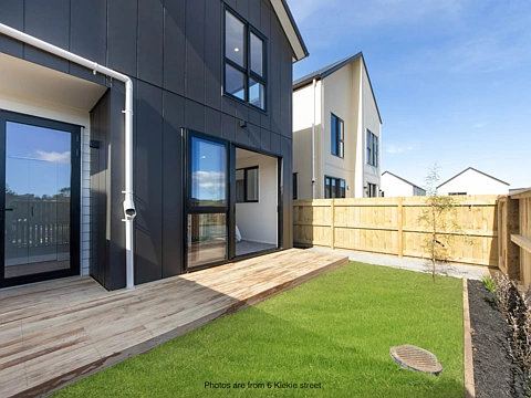 8 Kiekie Street, Westgate, Waitakere City, Auckland