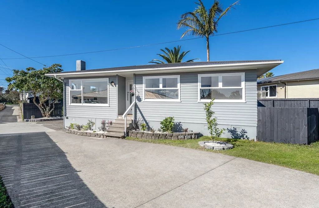 220 Birkdale Road, Birkdale, North Shore City, Auckland