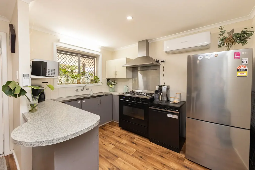6 Heard Place, Nickol, WA 6714