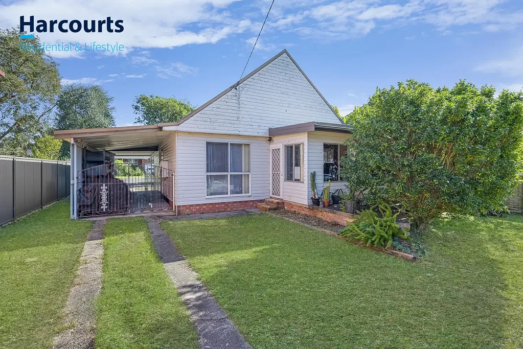 36 Natuna Avenue, Budgewoi, NSW 2262