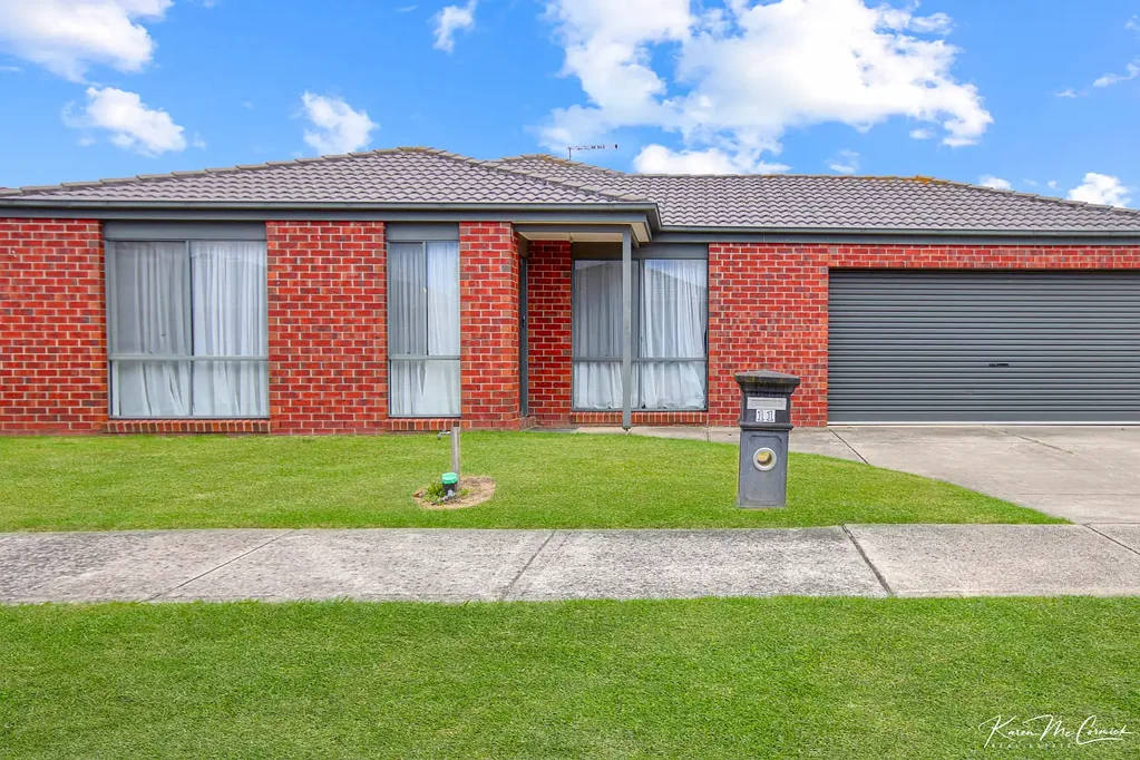 11 Date Palm Street, Longwarry, VIC 3816