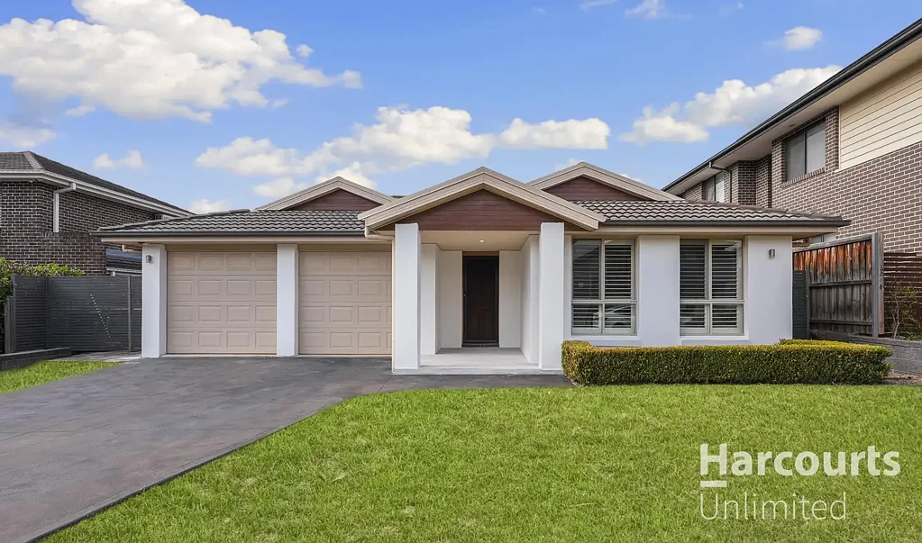 Colebee 6ਬੈੱਡਰੂਮ Rare Opportunity - Stylish Six-Bedroom Family Haven in Prestigious Colebee Location