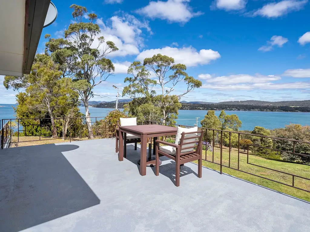 49 Esplanade East, Triabunna, TAS 7190