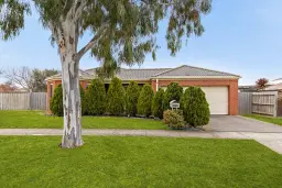 44 Burge Drive, Sunbury