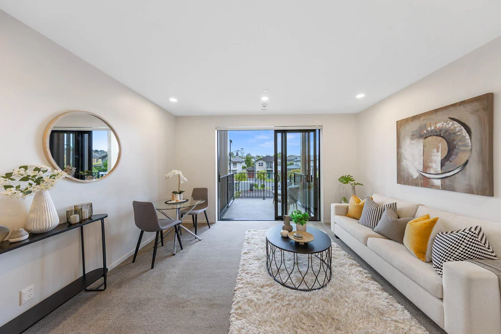Stonefields 1房  Why pay Rent? Ready for you Now.