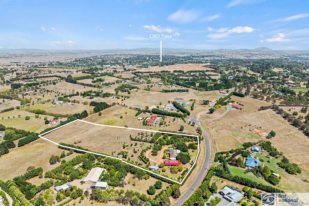 10 Glover Drive, Yass, NSW 2582