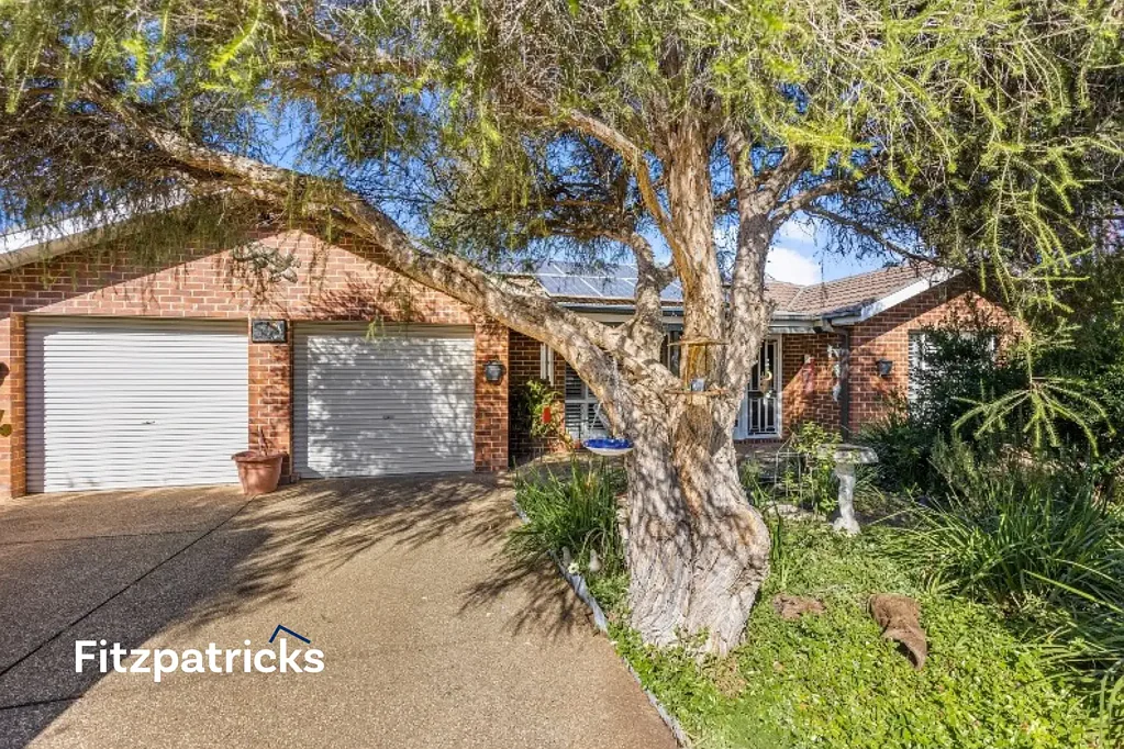 Spacious Family Home with Multiple Living Areas & Solar