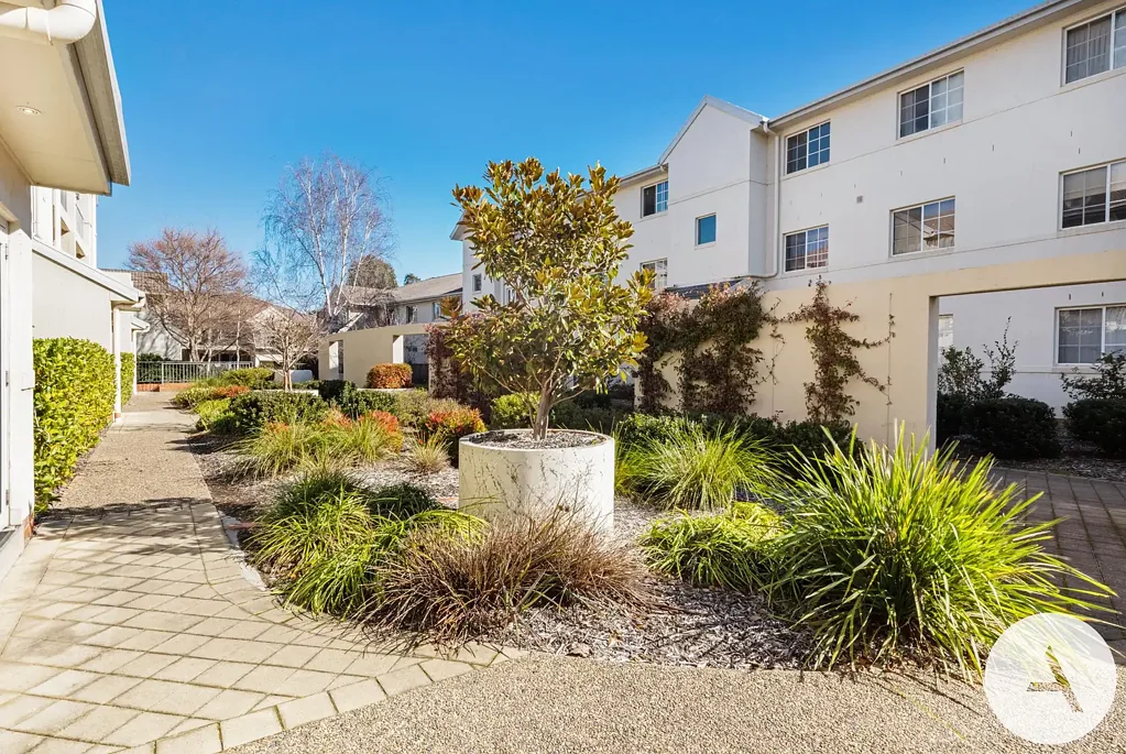 13/20 Federal Highway, Watson, ACT 2602