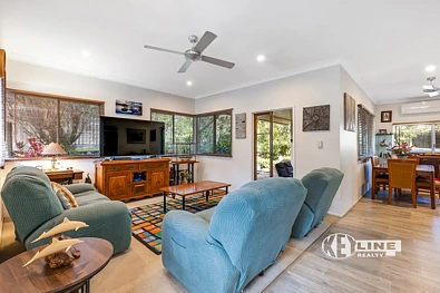 7 Hibiscus Street, Parklands, QLD 4560, 5 Bedrooms, 2 Bathrooms, House