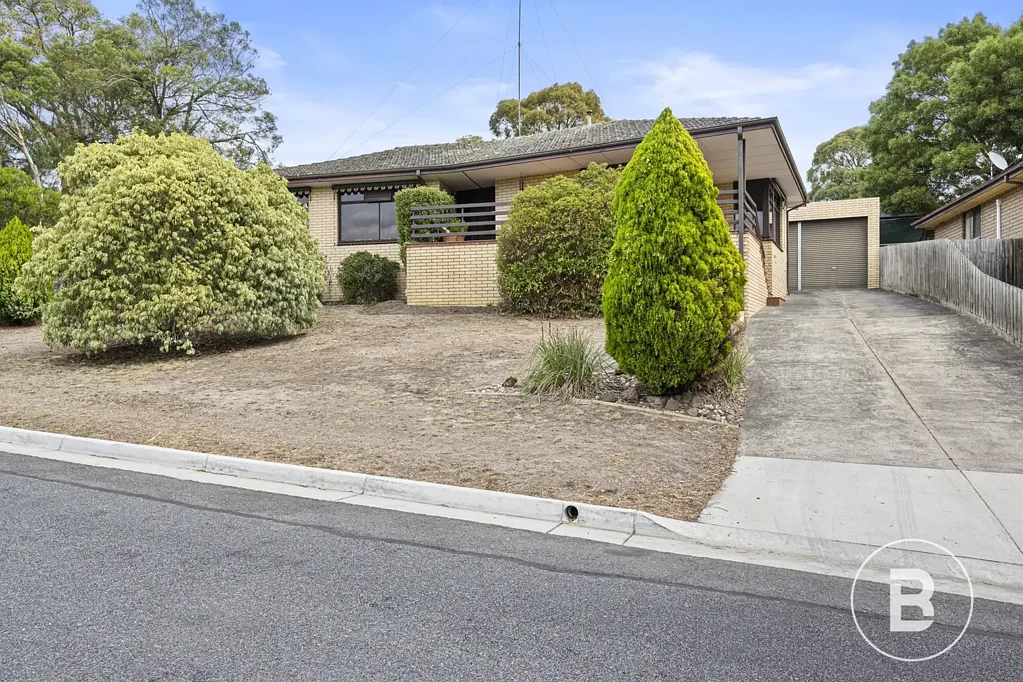 Mount Clear 3Zimmer IDEAL FAMILY LIVING – 3-BEDROOM HOME WITH LARGE GARAGE!