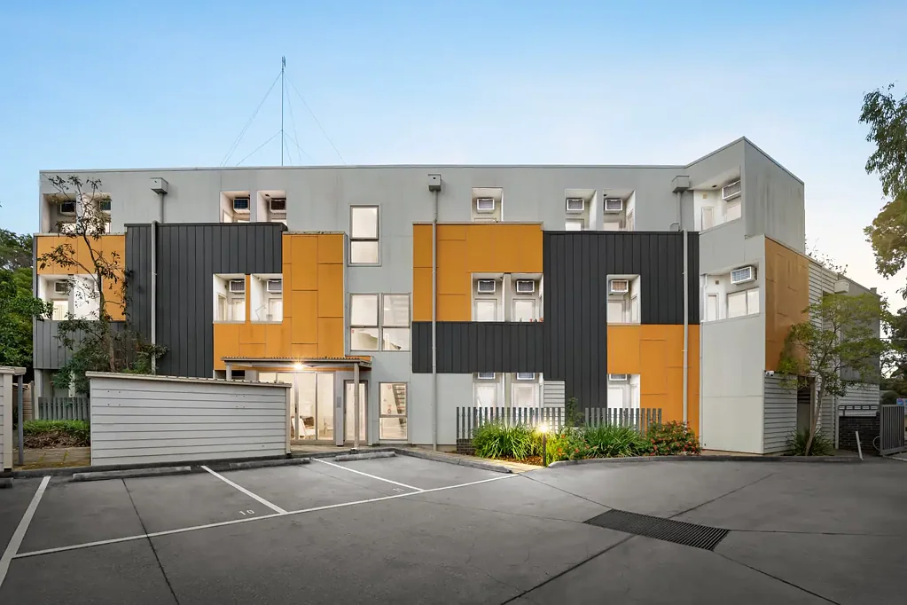 Noble Park 1ਬੈੱਡਰੂਮ Investment Opportunity Opposite Noble Park Station | Furnished Student Accommodation