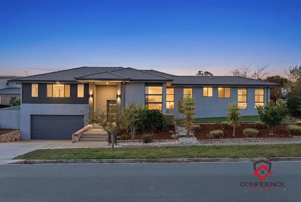 Bonner 4chambre Move-In Ready Family Home with Space, Views and  Functional Design
