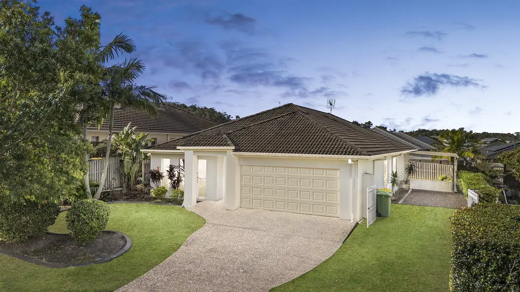 16 Greendragon Crescent, Upper Coomera, QLD 4209