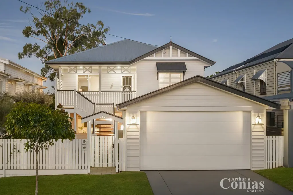 Ashgrove 5房 带独立套房的卓越家庭生活 Exceptional Family Living with Self-Contained Studio