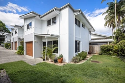 5/9 Third Avenue, Bongaree