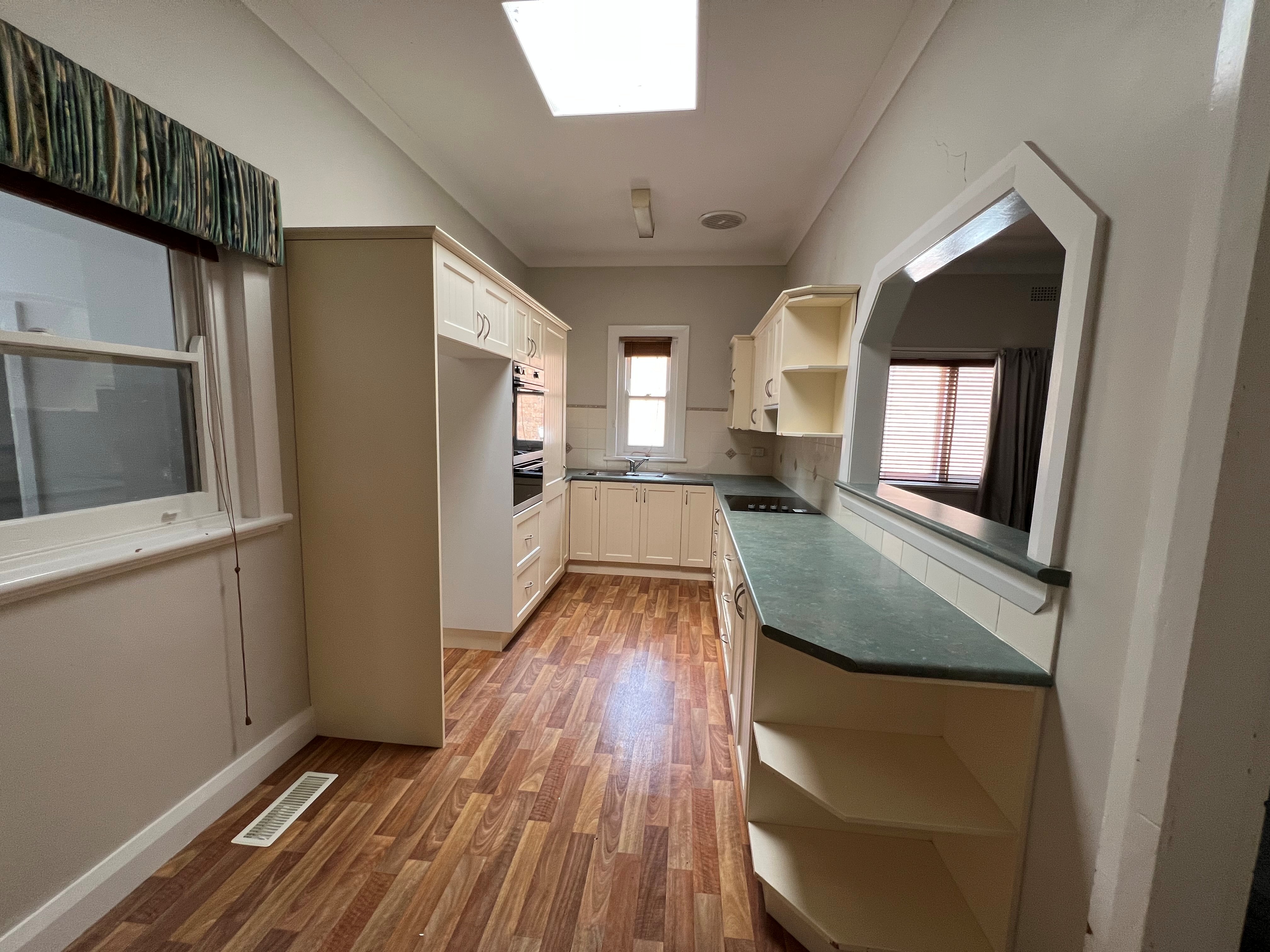 55 COWPER ST, GOULBURN NSW 2580, 0部屋, 0バスルーム, House