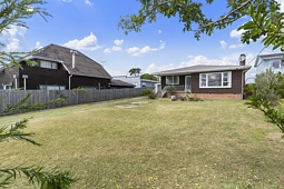 28 Dakota Avenue, Beach Haven