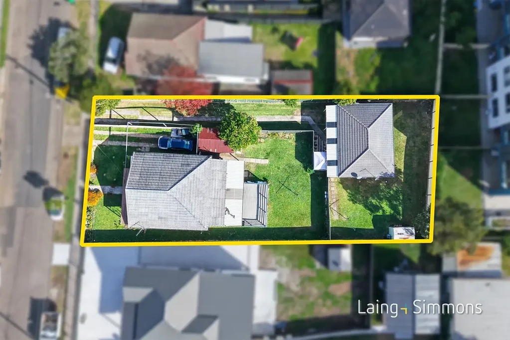 Guildford 5部屋 R3 ZONING - HUGE LAND 967.5 sqm
