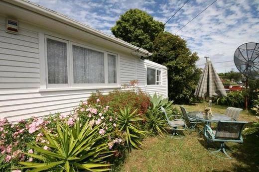 124 New Windsor Road, New Windsor, Auckland, 3 Bedrooms, 5 Bathrooms