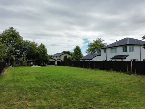 Casebrook  1,001m² of Prestige and Potential