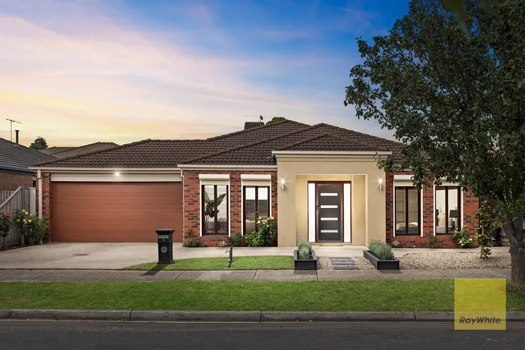 4 Classic Court, Deer Park, VIC 3023