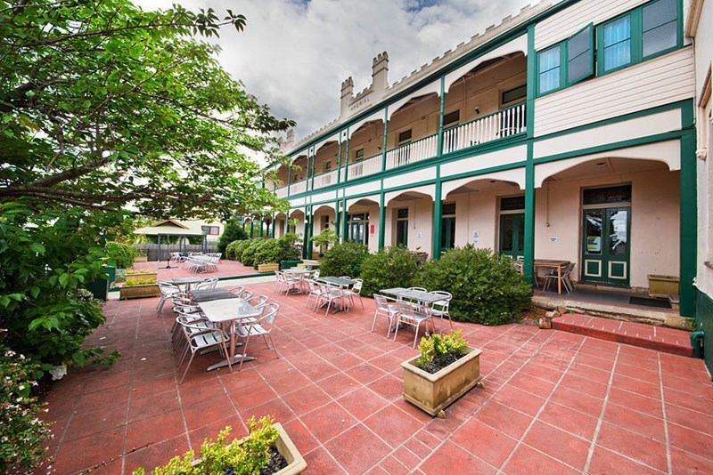 HOTEL IMPERIAL 1-15 STATION ST, MOUNT VICTORIA NSW 2786, 0房, 0浴, House