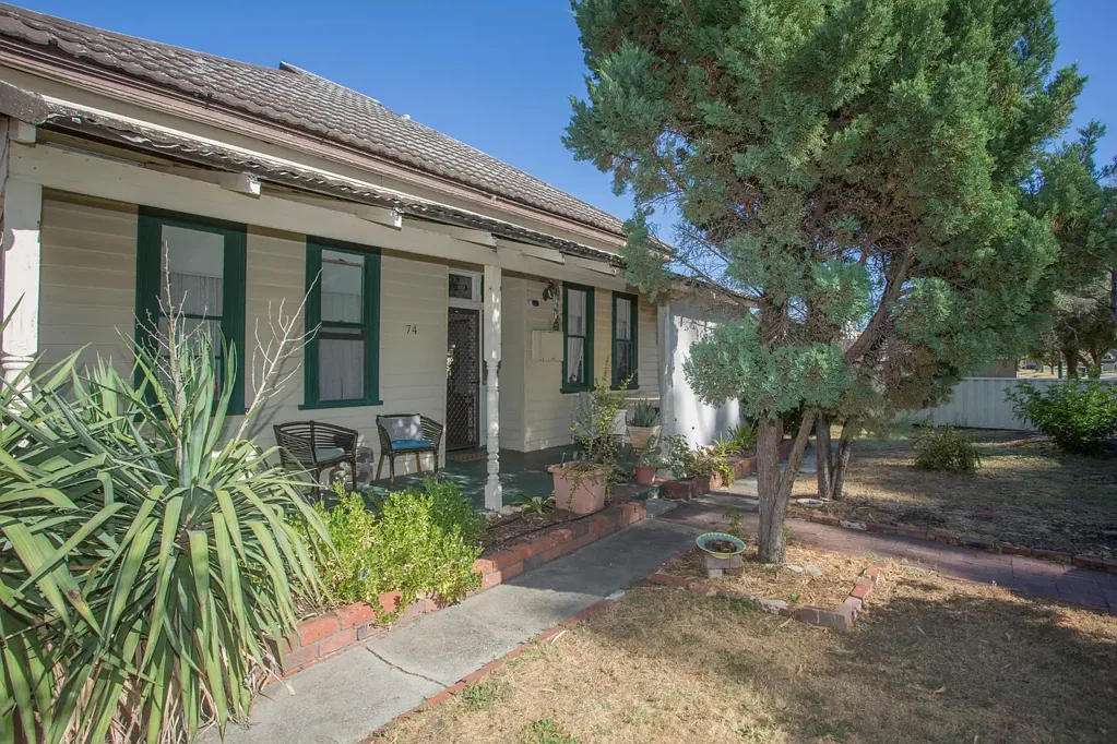74 Ferguson St, Midland, WA 6056