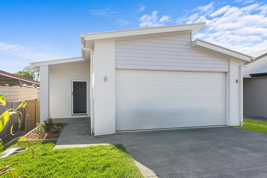 2/13 Wren Street, Birkdale, QLD 4159