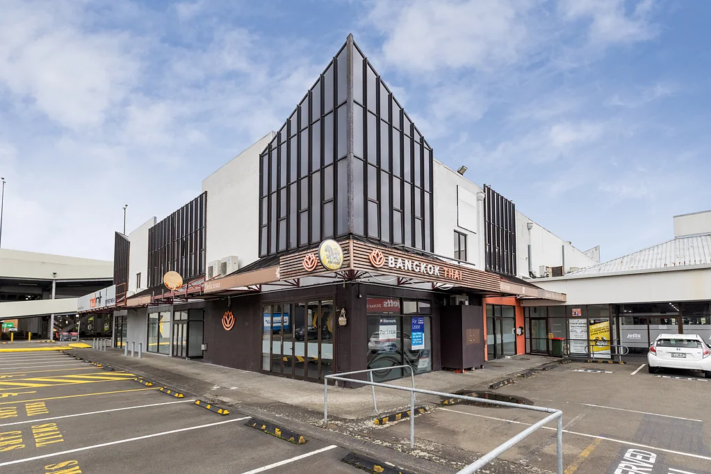 Palmerston North Central Prime retail/office opportunity next to The Plaza