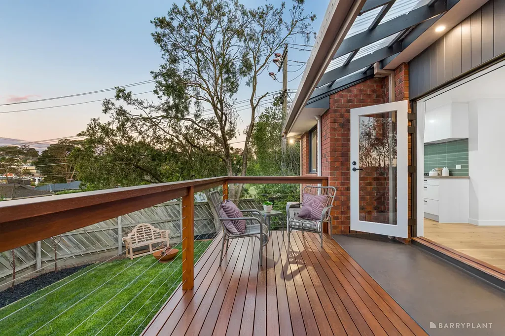 Templestowe Lower 2Zimmer Contemporary Style and Comfort in the Heart of Templestowe Lower
