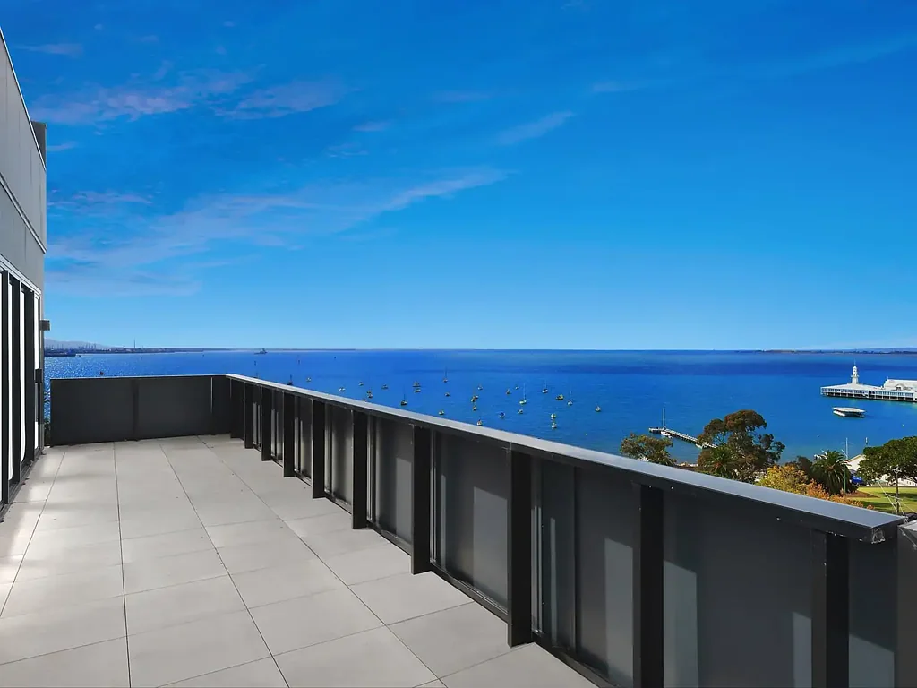 Furnished Executive Suite with Panoramic Views