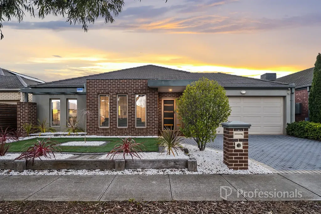 24 Juniper Avenue, Point Cook, VIC 3030