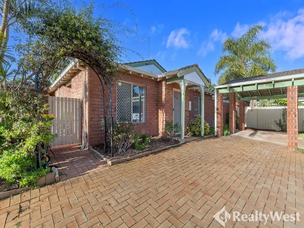 Renovated & Spacious 3x1 Villa in Prime Redcliffe Location