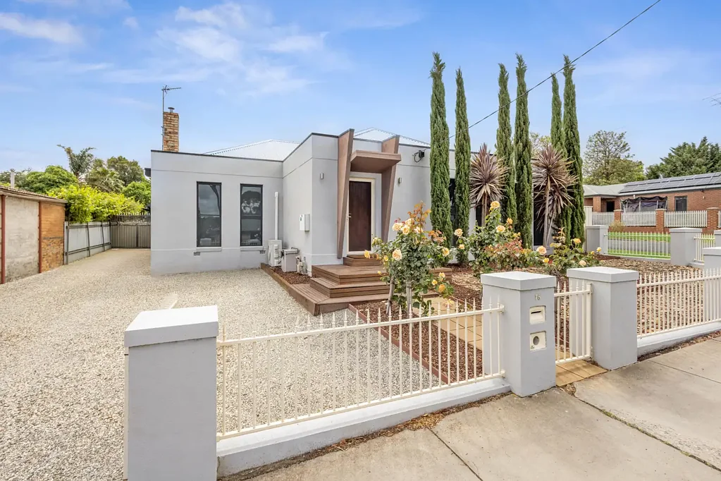 75 Condon Street, Kennington, VIC 3550