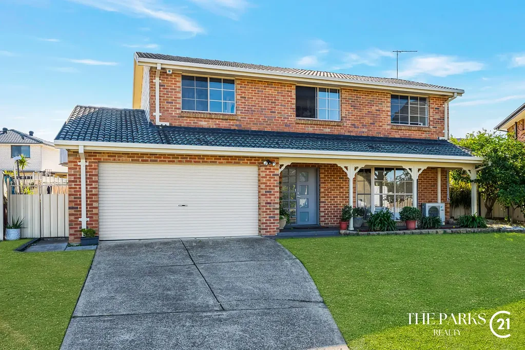 10 Norn Close, Greenfield Park, NSW 2176